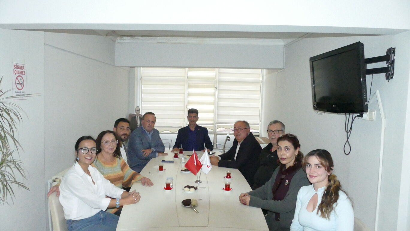 Tutuğ, Deniz Baykal ve Vefa Salman’ı Ağırladı