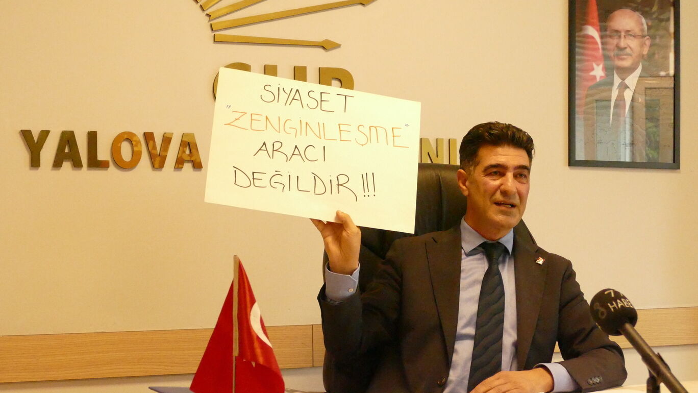 P1370166Fhcv