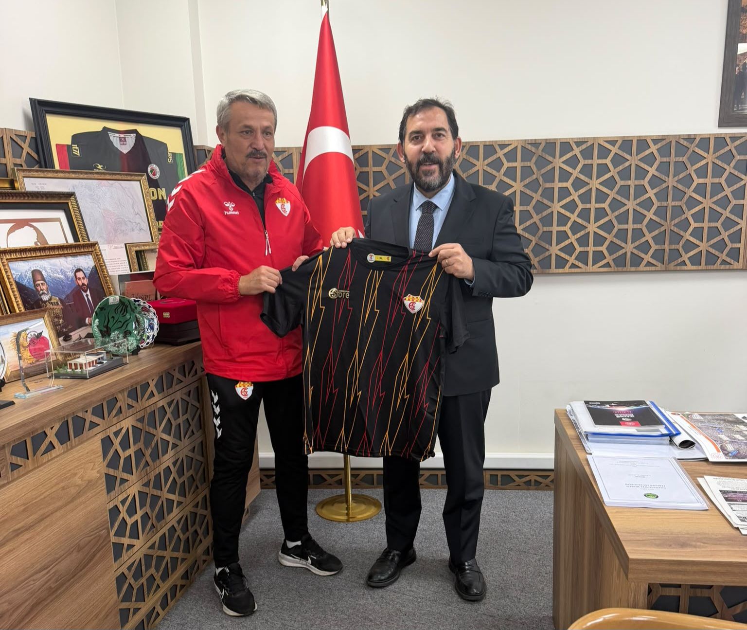 İbrahim İnce’den Hasan Soygüzel’e Anlamlı Ziyaret