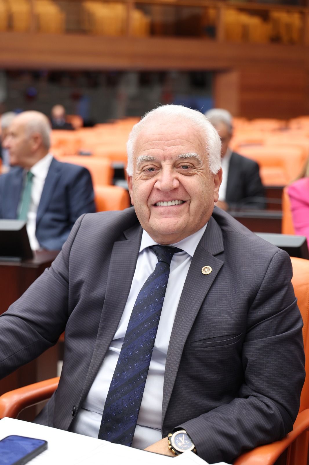 Tahsin Becan’dan 29 Ekim Mesajı: Cumhuriyet Geleceğimizin Teminatıdır