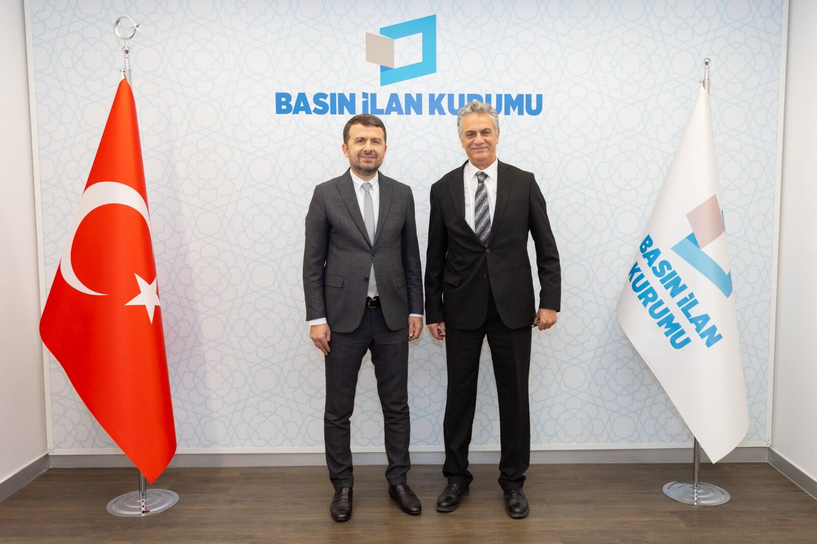 Bìk 12.