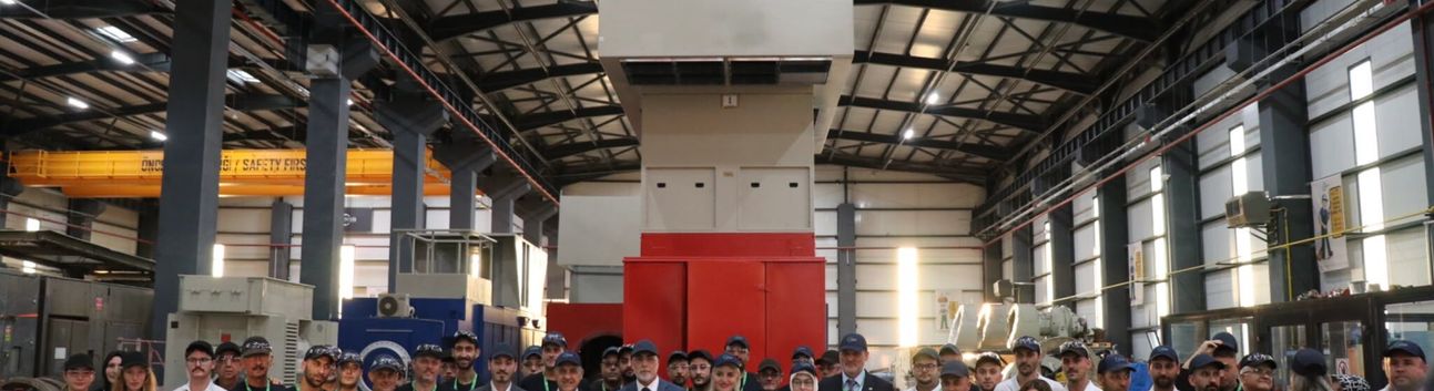 BAKAN IŞIKHAN YALOVA OSB’DE İŞ DÜNYASIYLA BULUŞTU